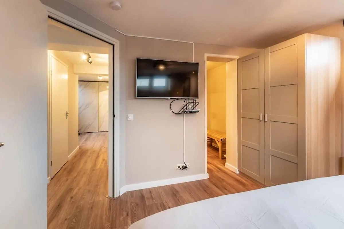 Spacious 120M2 Water Villa With Sauna Near Amsterdam Aalsmeer